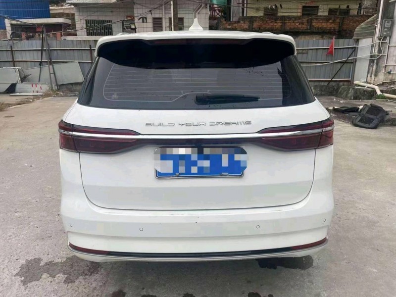 汕头21年比亚迪宋MAX5