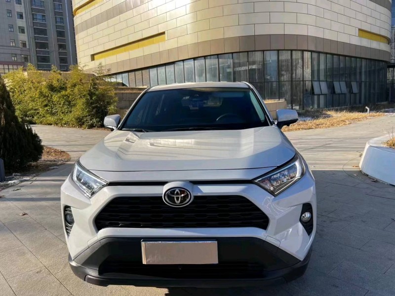淄博21年丰田RAV4荣放1