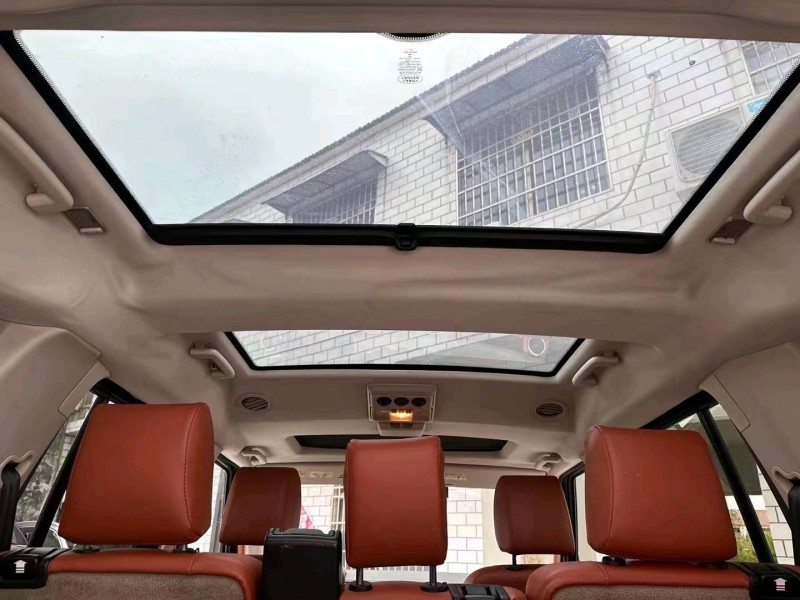 枣庄12年路虎发现8