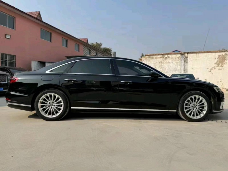 枣庄20年奥迪A8L3