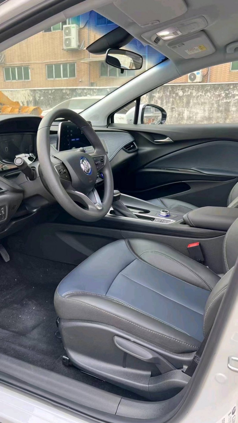 广州23年别克微蓝5