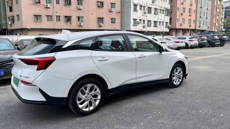 广州23年别克微蓝6