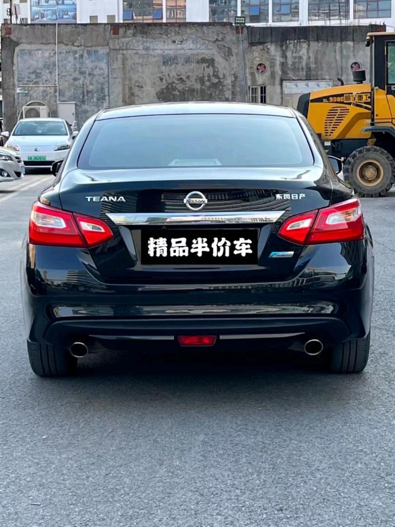 广州17年日产天籁3
