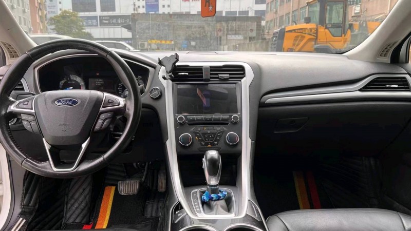 佛山16年福特蒙迪欧8