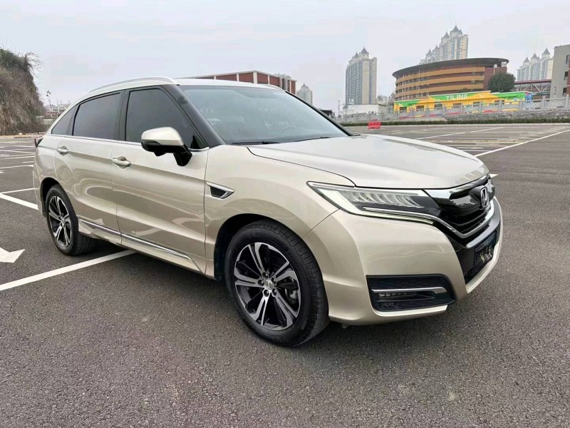 宜昌20年本田URV3