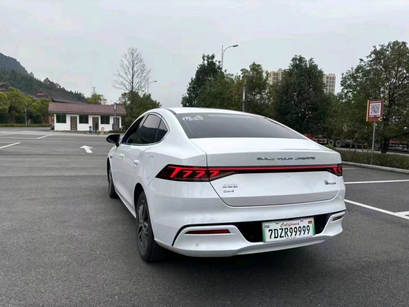 重庆22年比亚迪秦6