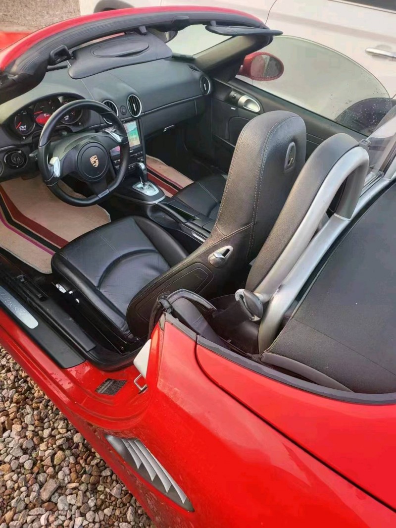 重庆12年保时捷Boxster5