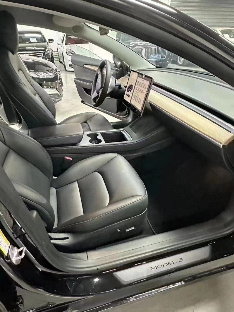 曲靖23年特斯拉MODEL 37