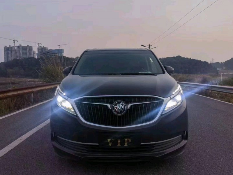 衡陽17年別克GL81