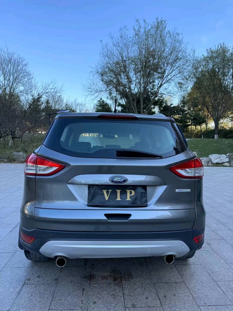 邢台13年福特翼虎9