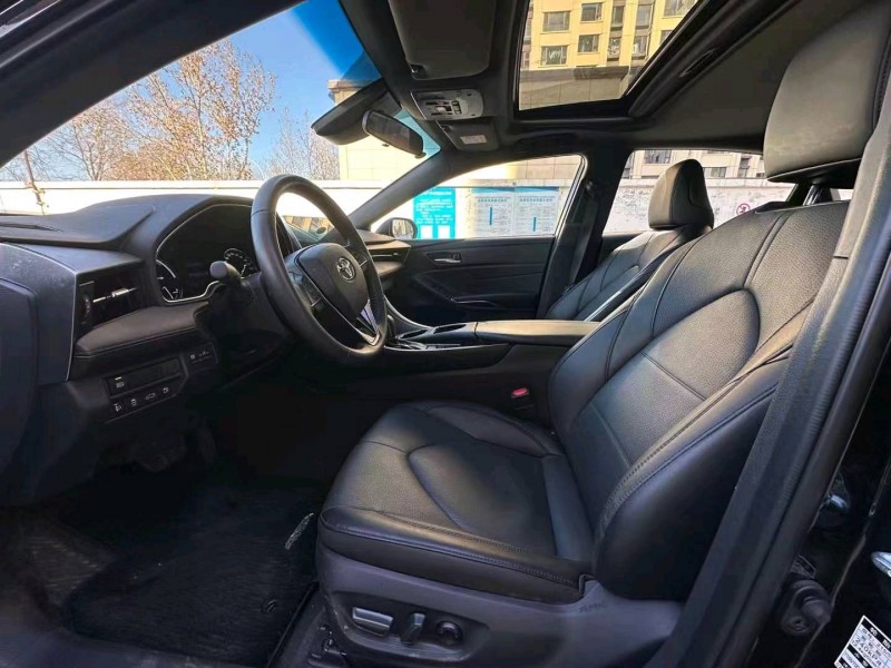 邯郸23年丰田亚洲龙7