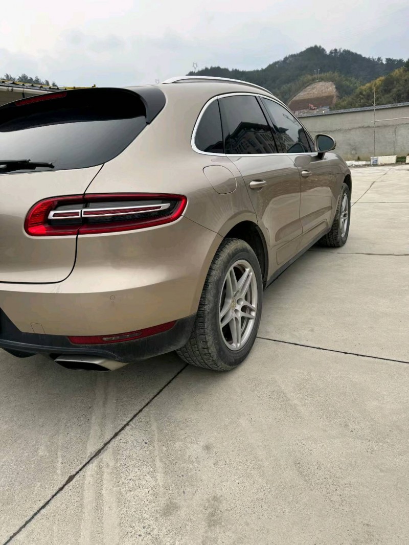 溫州17年保時捷Macan5