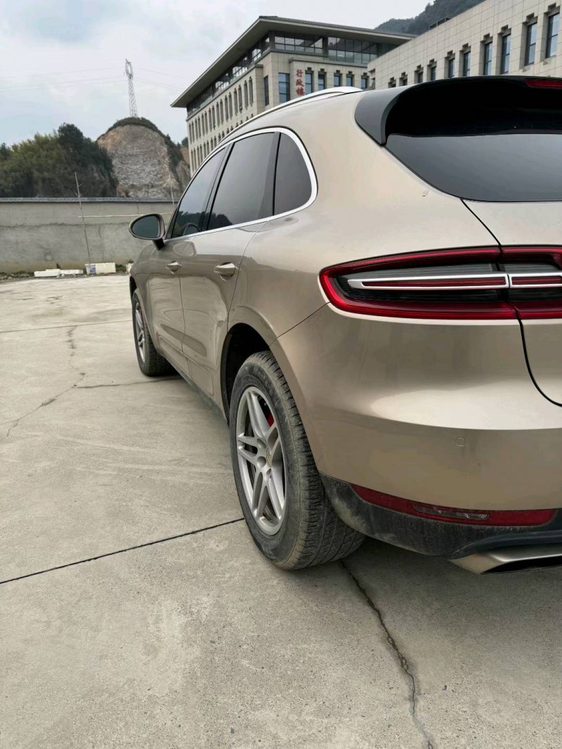 溫州17年保時捷Macan8