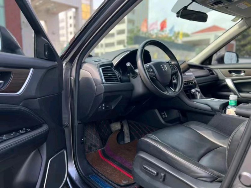 东莞19年本田冠道4