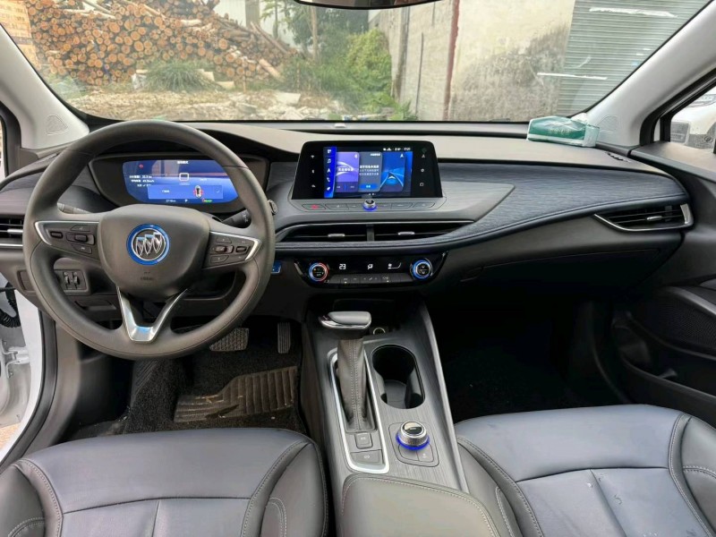 广州23年别克微蓝4