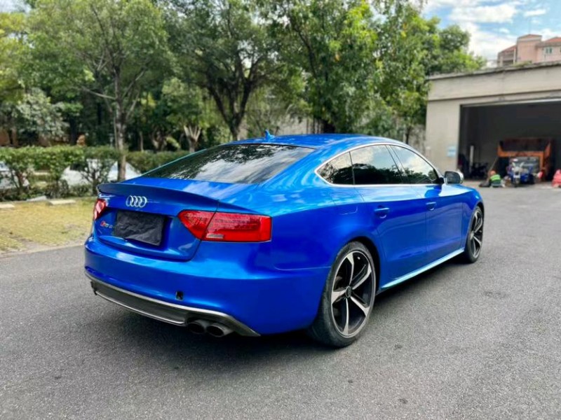 济宁14年奥迪S58