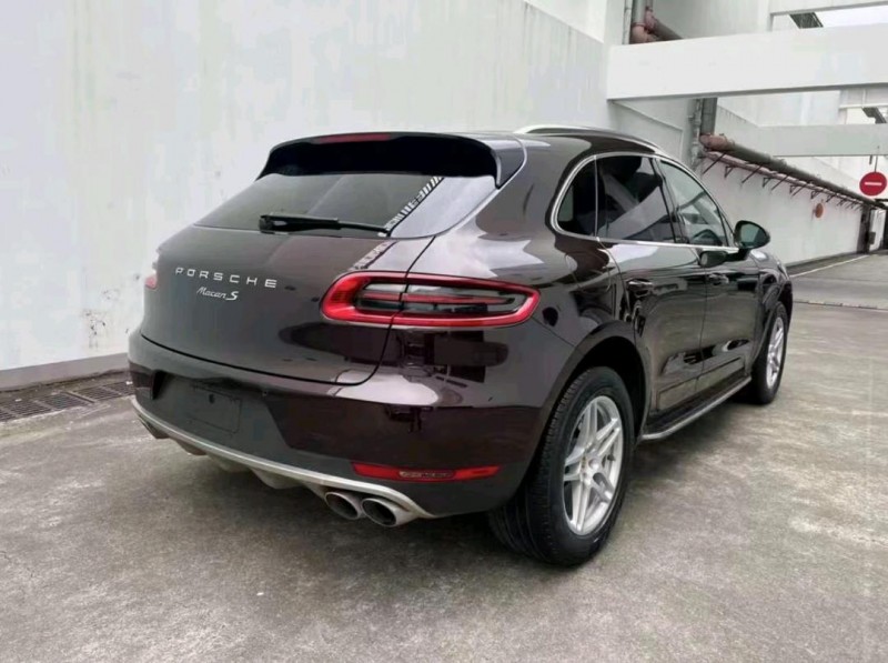 东营16年保时捷Macan5