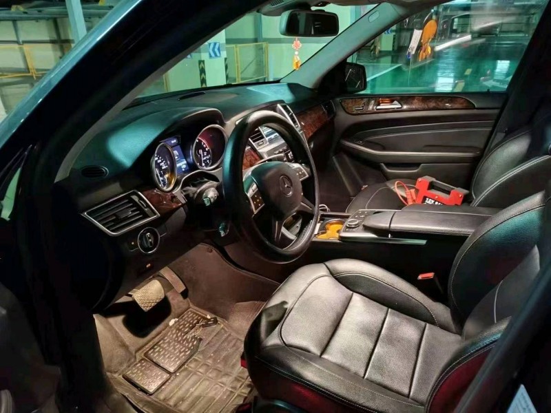 湖州13年奔馳ML2