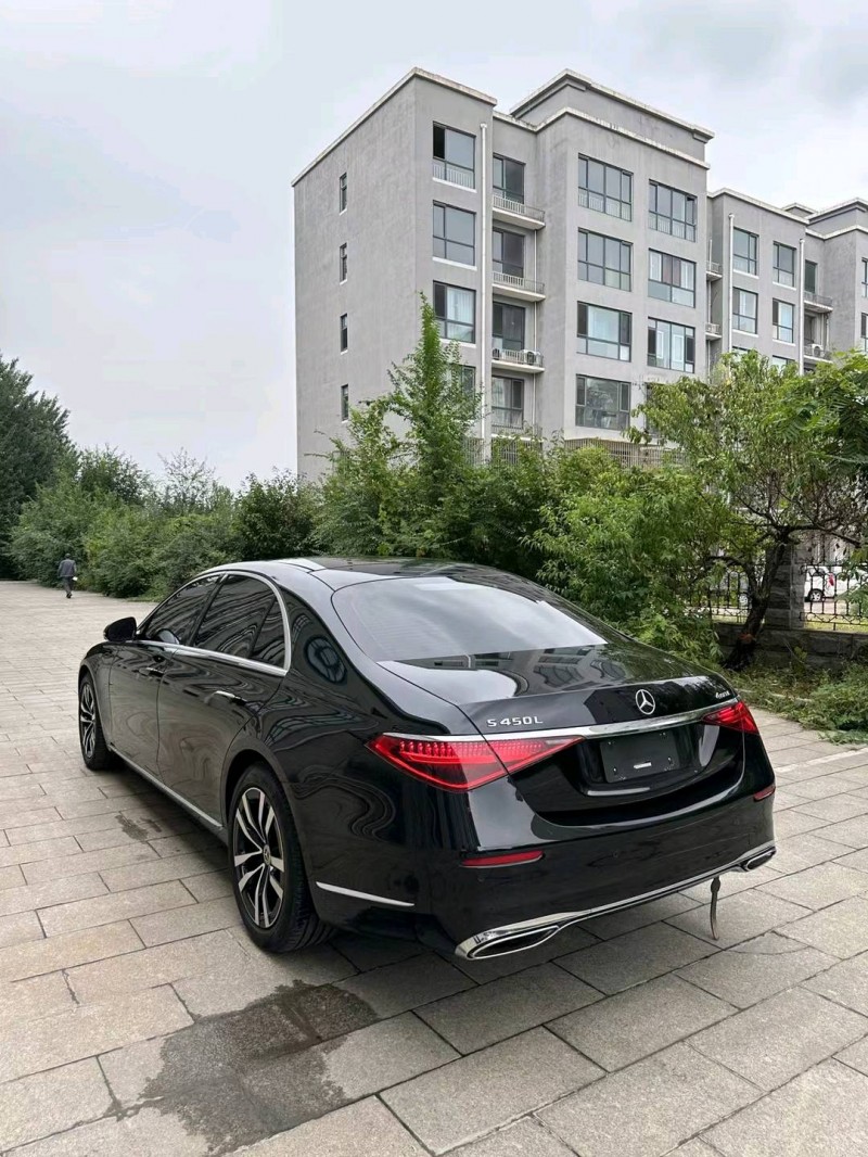 唐山22年奔馳S8