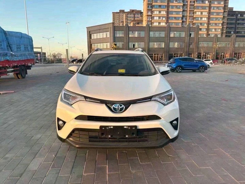 咸陽19年豐田RAV41