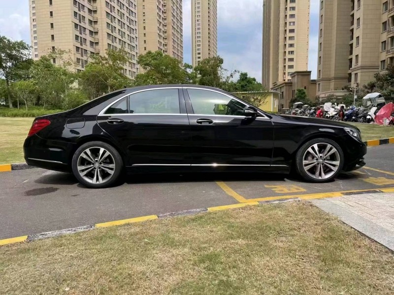 徐州16年奔驰S8