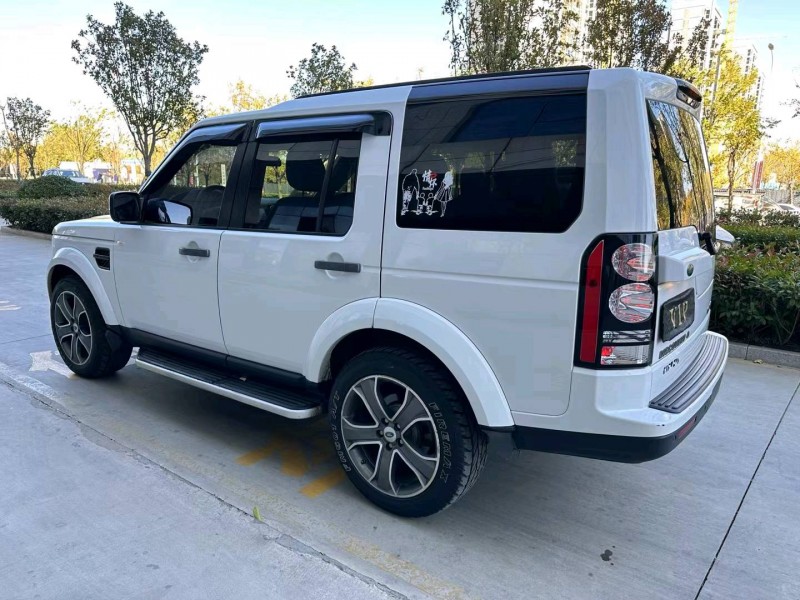 东营11年路虎发现4