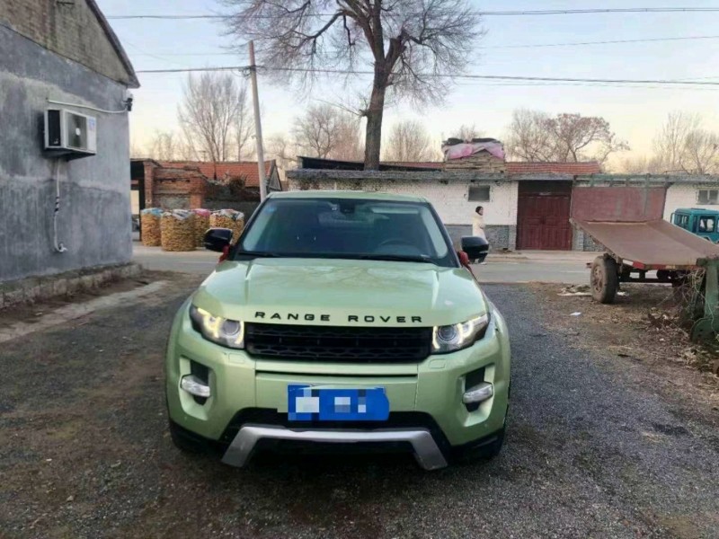 枣庄12年路虎极光1