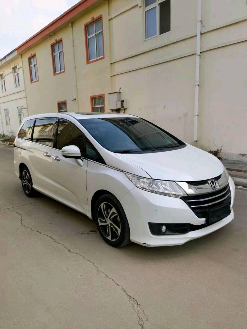 枣庄17年本田奥德赛2