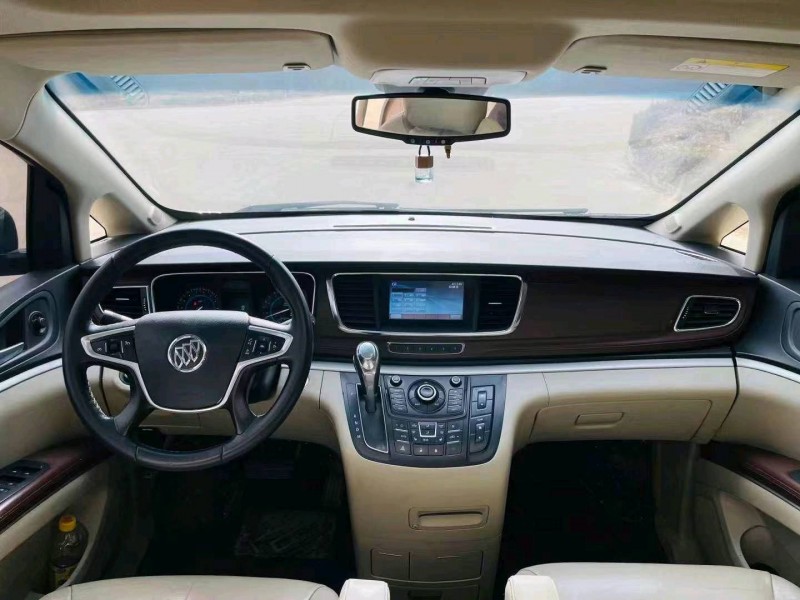 东营16年别克GL87