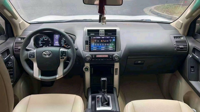 邯郸13年丰田普拉多3