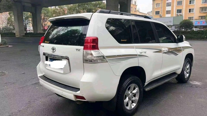 邯郸13年丰田普拉多8