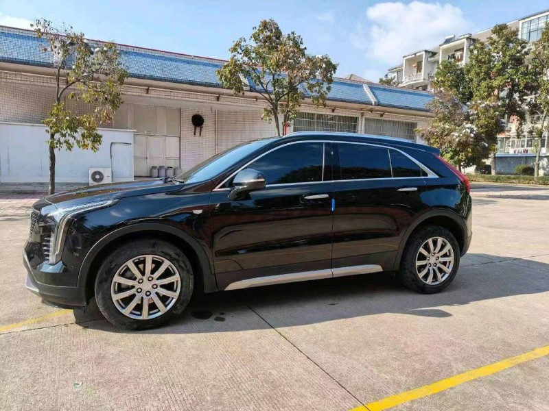 嘉興22年凱迪拉克XT42