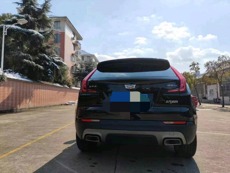 嘉興22年凱迪拉克XT44