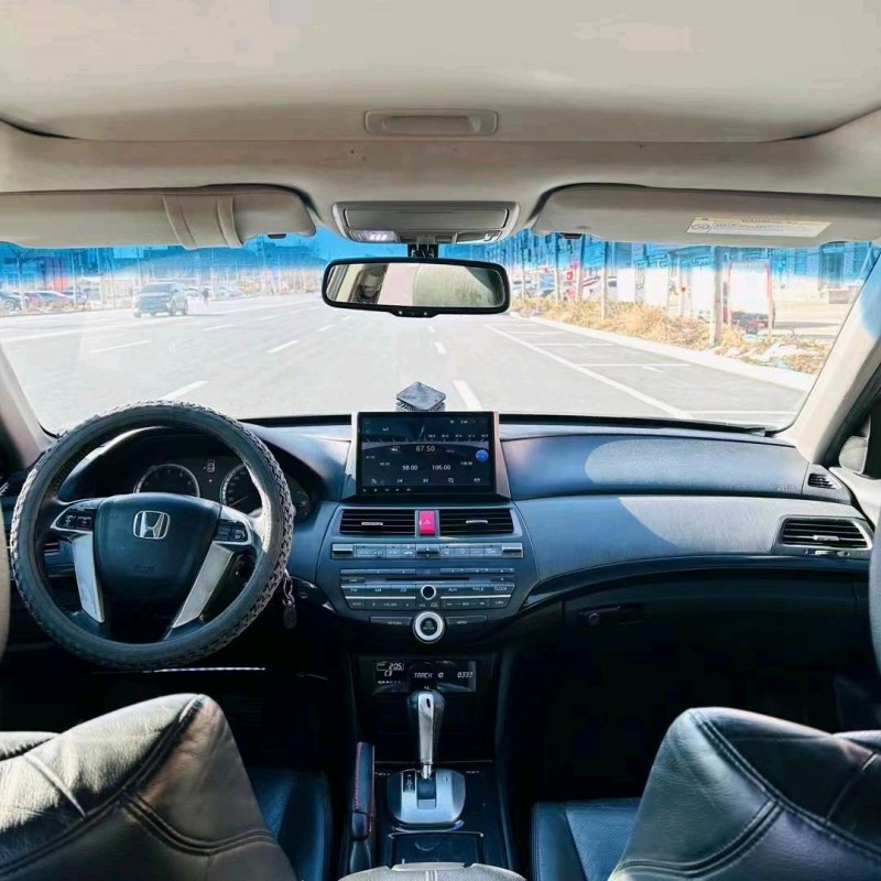 聊城13年本田雅阁6