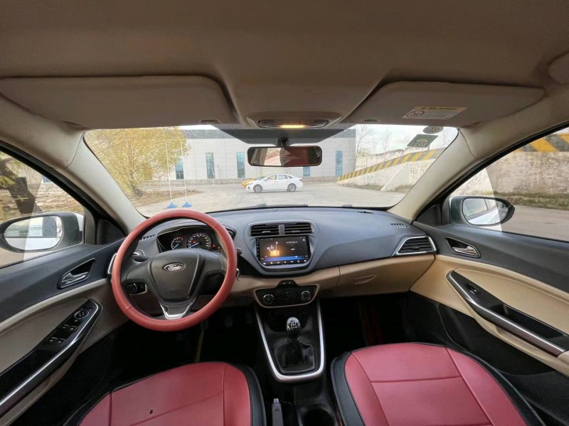 徐州18年福特福睿斯4