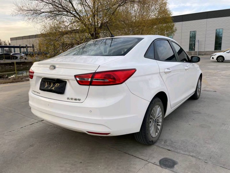 徐州18年福特福睿斯7