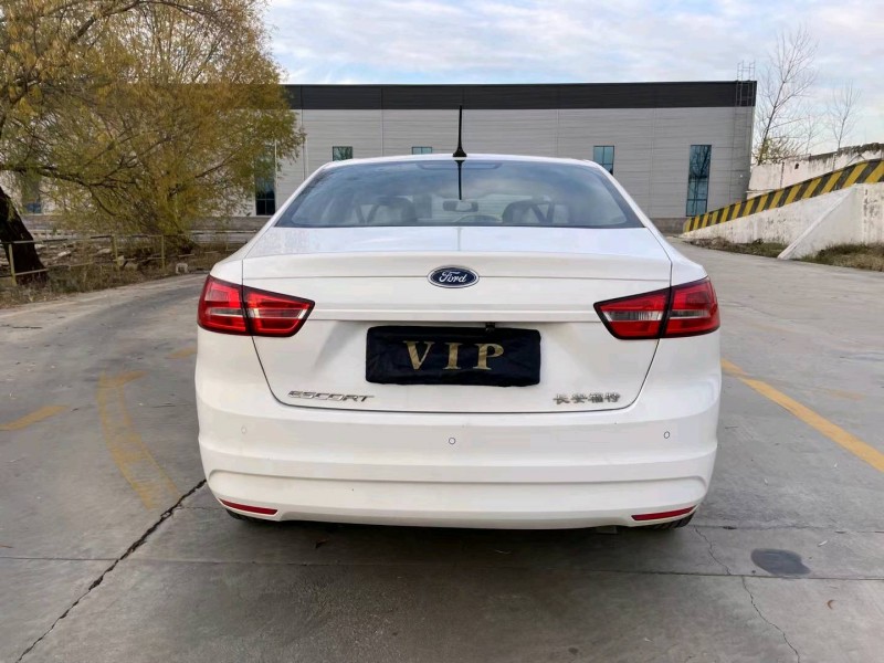 徐州18年福特福睿斯9