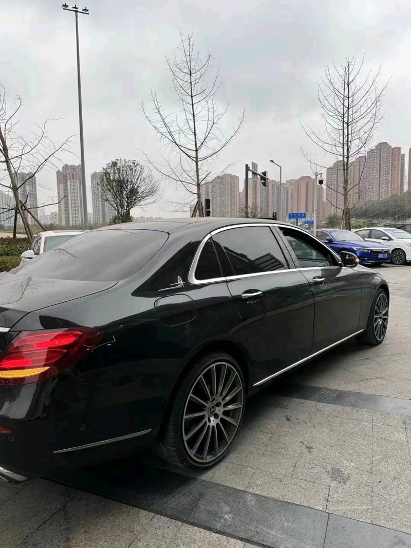 重庆19年奔驰E5