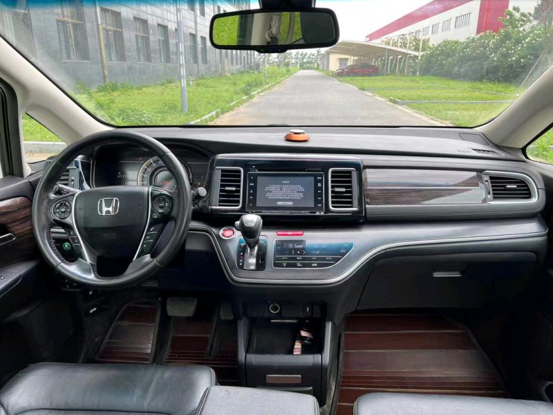 盐城16年本田艾力绅5