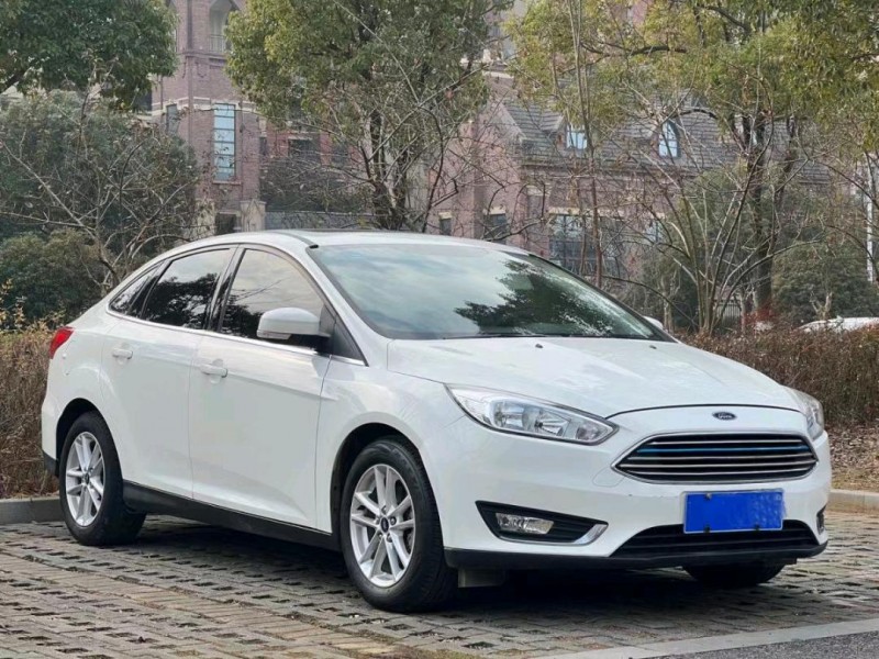 盐城16年福特福克斯5