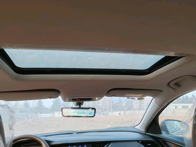 临沂22年别克君威4