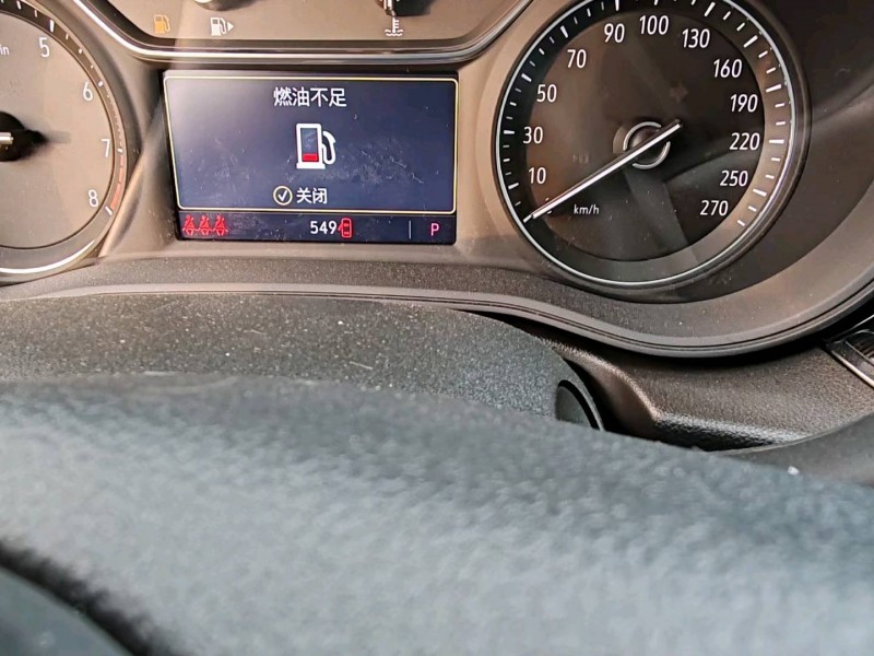 临沂22年别克君威7