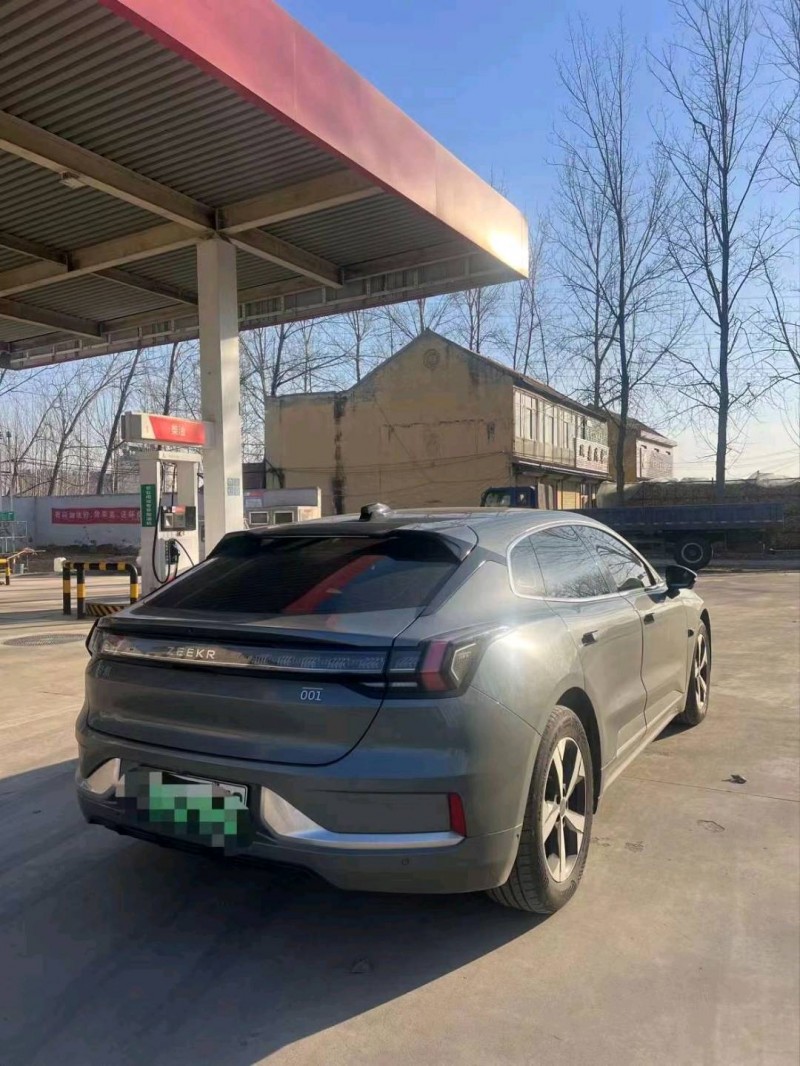菏澤22年極氪汽車0016