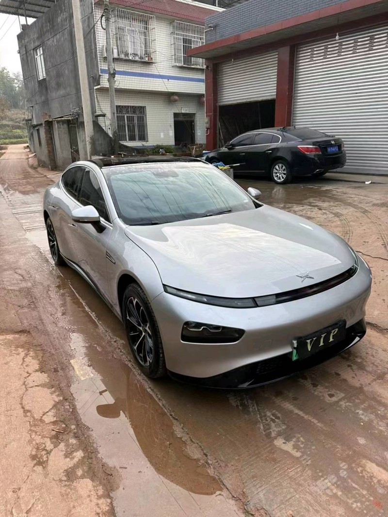 瀘州23年小鵬汽車p77