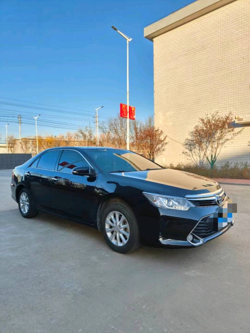 邯郸17年丰田凯美瑞7