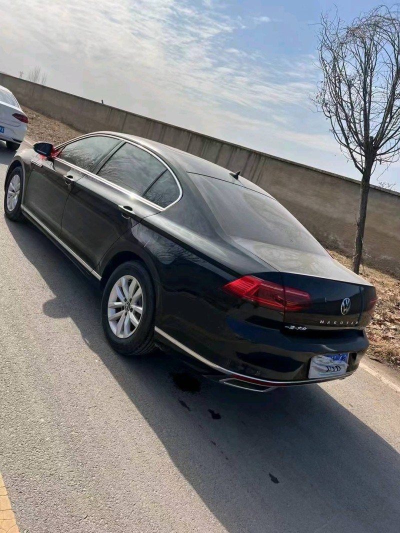 邯郸21年大众迈腾6