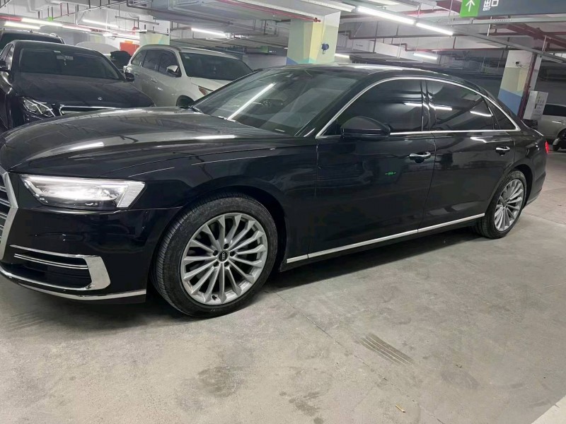 重庆22年奥迪A8L3