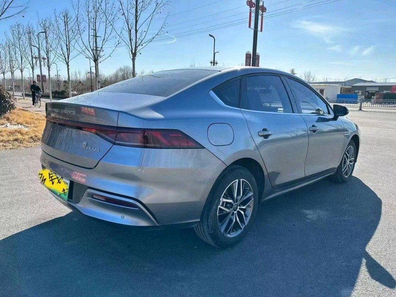 枣庄22年比亚迪秦3