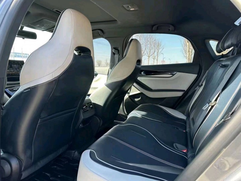 枣庄22年比亚迪秦4