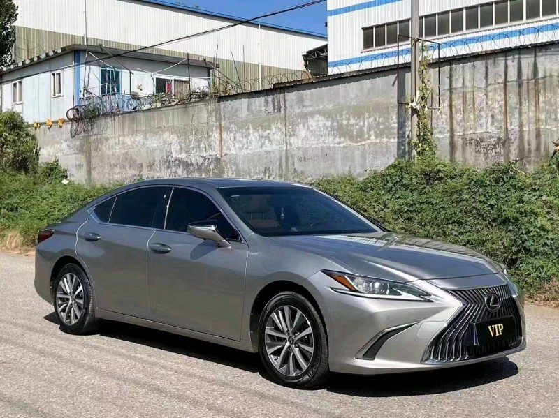 枣庄20年雷克萨斯ES3